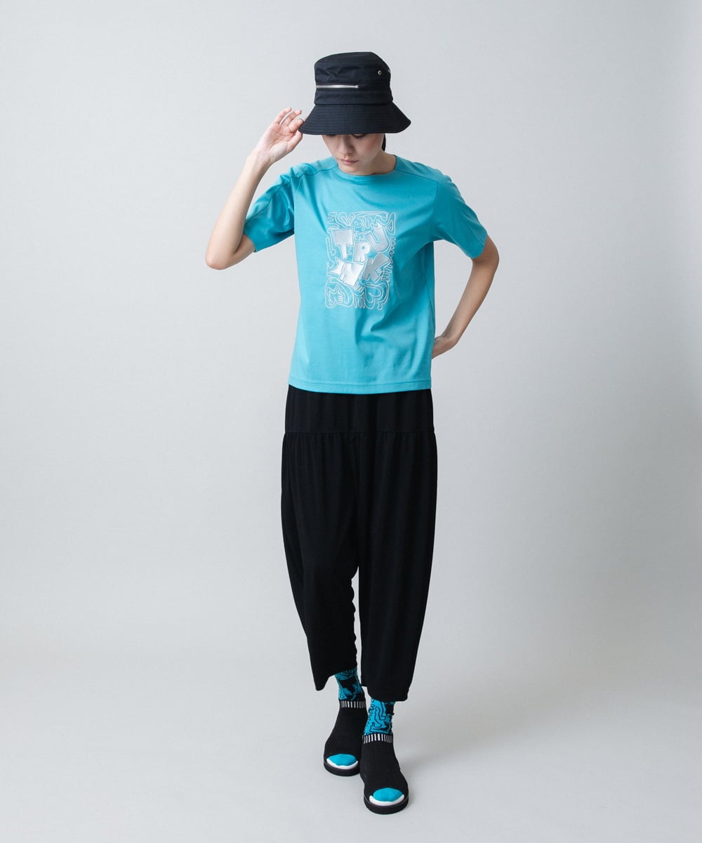 RSKGB18290 TRUNK HIROKO KOSHINO(ヒロココシノ) ネコモチーフロゴ刺繍カットソー /日本製/洗える ブルー