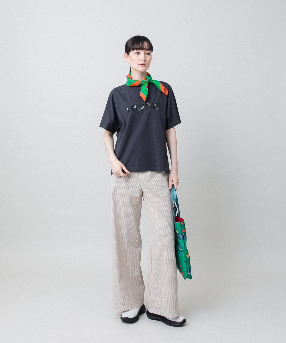 RSKGE15230 TRUNK HIROKO KOSHINO(ヒロココシノ) エンブロイダリーロゴデザインカットソー /洗える ホワイト