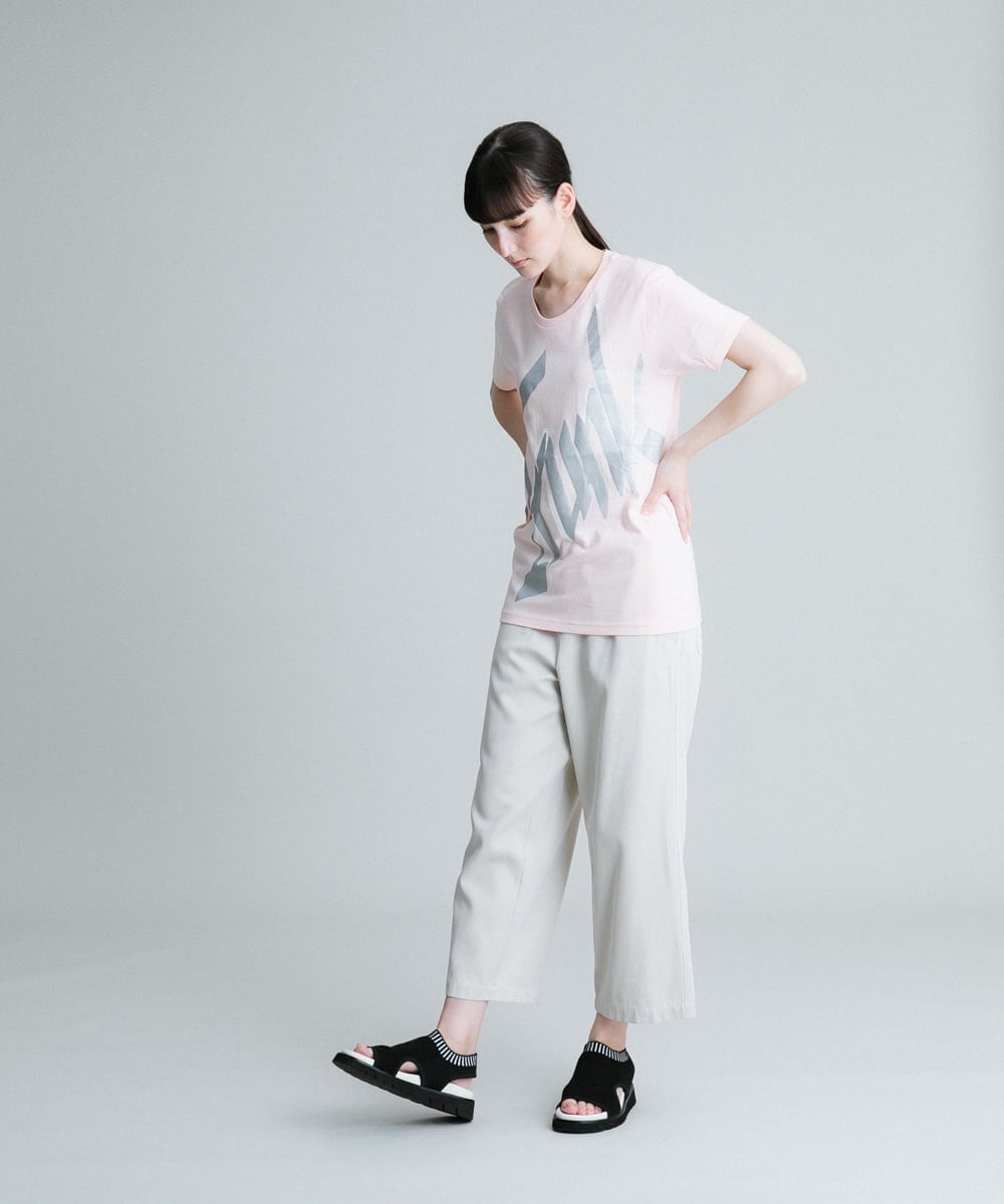 RSKGU50150 TRUNK HIROKO KOSHINO(ヒロココシノ) 【洗濯機で洗える/日本製】グリッターロゴデザインTシャツ グリーン