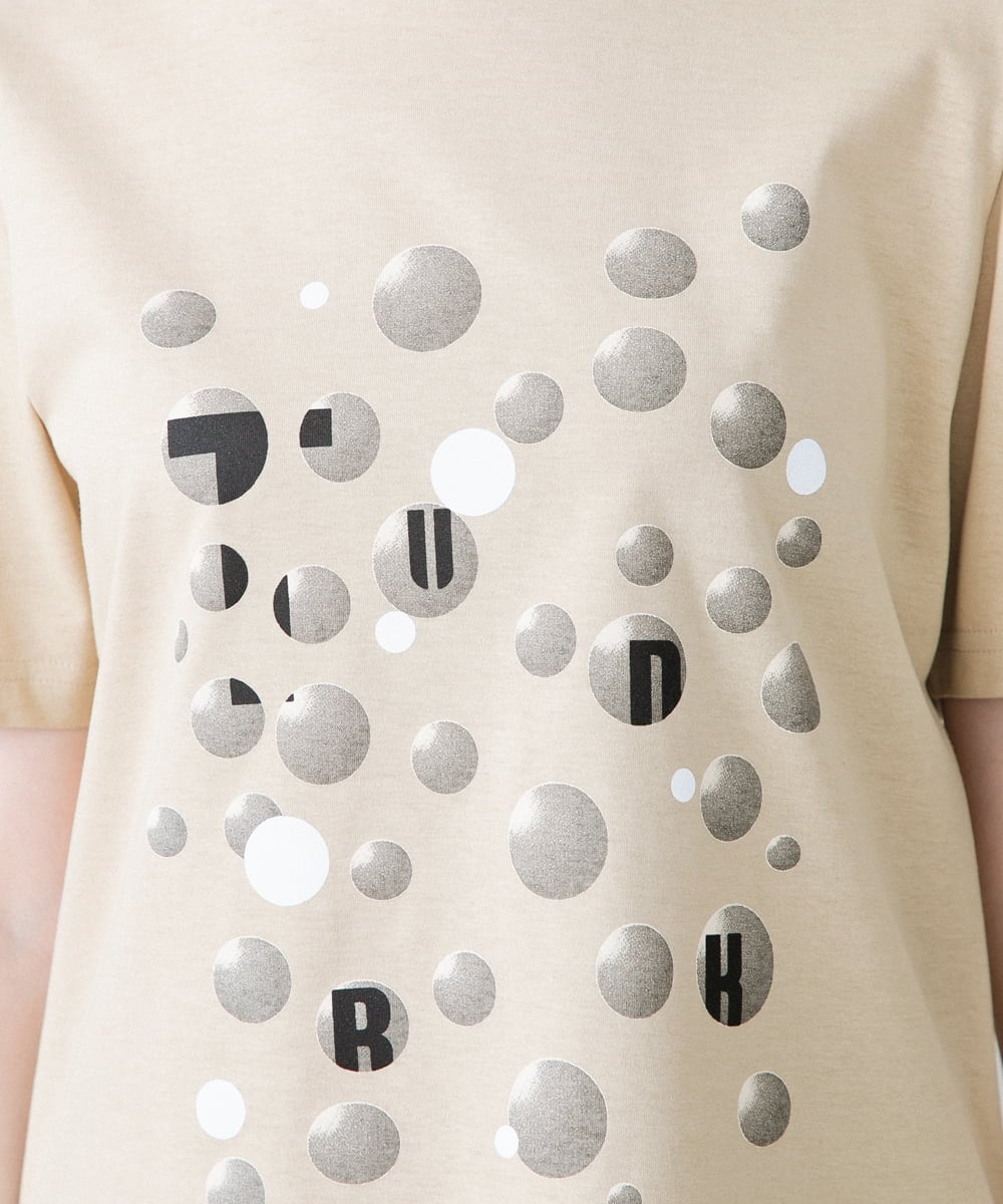 RSKHW05240 TRUNK HIROKO KOSHINO(ヒロココシノ) ドットロゴプリントTシャツ/日本製/洗える ベージュ
