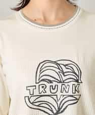 RSKJE12270 TRUNK HIROKO KOSHINO(ヒロココシノ) スパンコール×ロゴモチーフデザインカットソー/日本製/洗える アイボリー