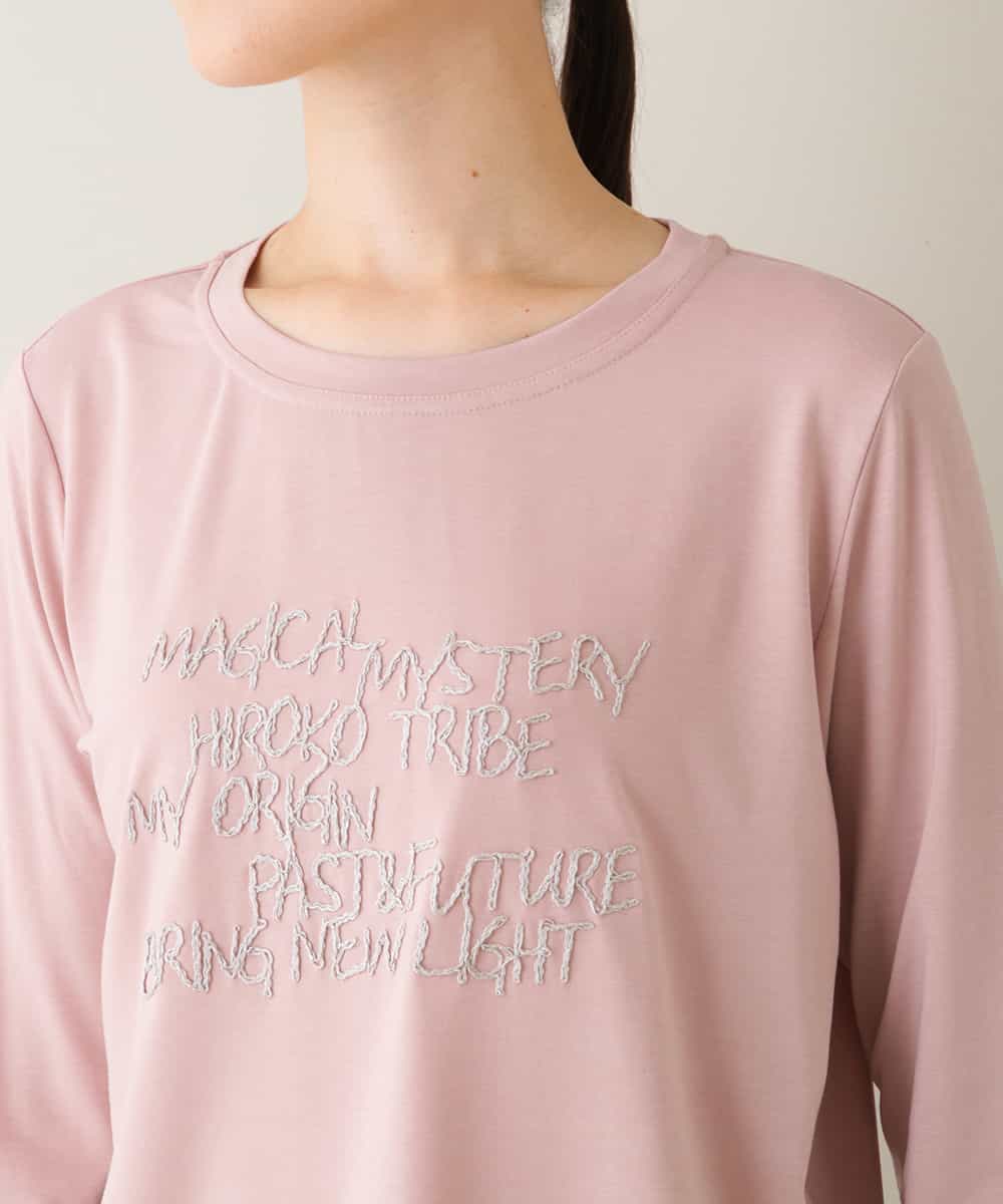 RSKJT17270 TRUNK HIROKO KOSHINO(ヒロココシノ) 【洗える/日本製】メッセージロゴ刺繍デザインTシャツ ピンク