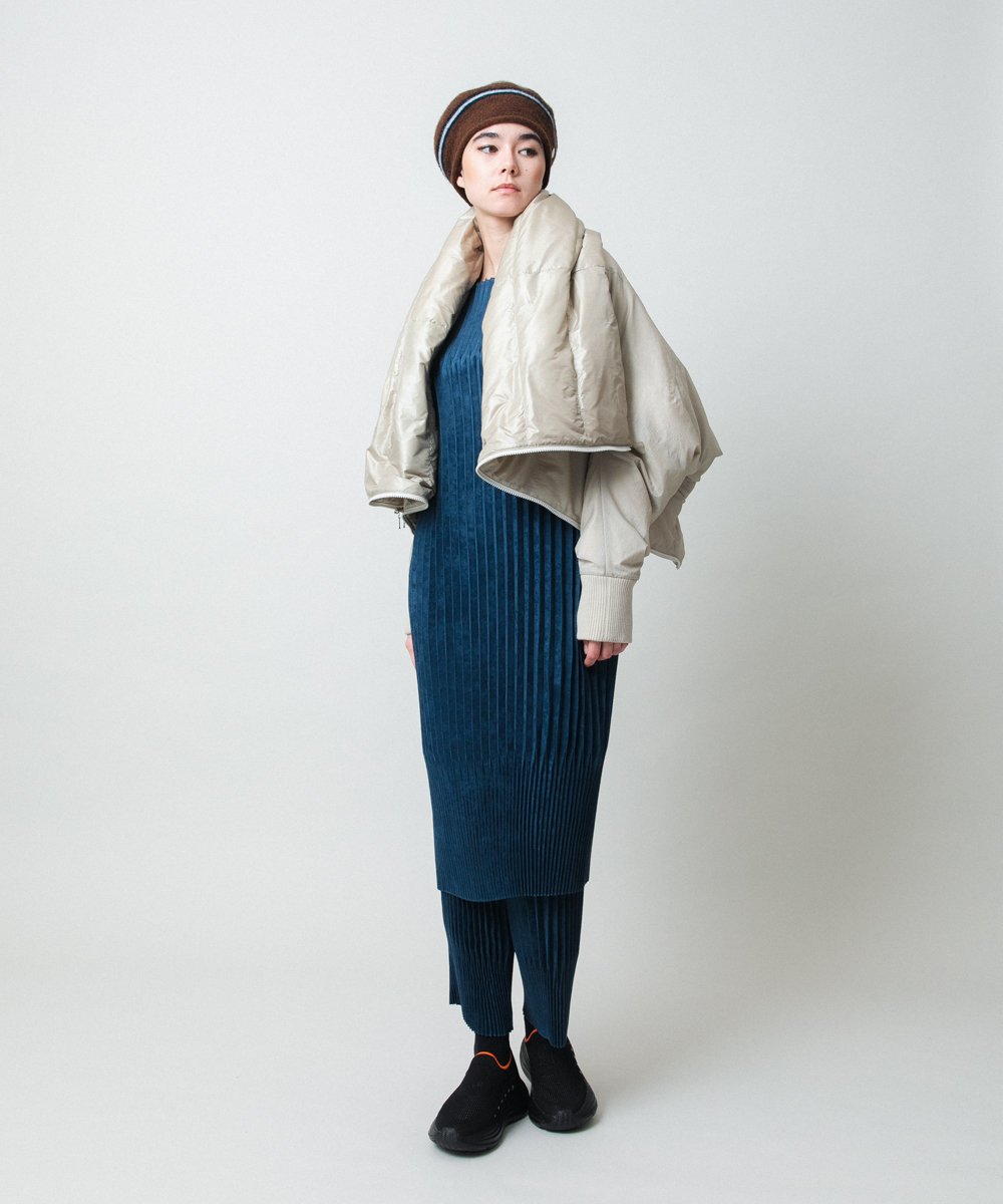 RSLCD07460 TRUNK HIROKO KOSHINO(ヒロココシノ) エコスエードアコーディオンプリーツパンツ ブルー