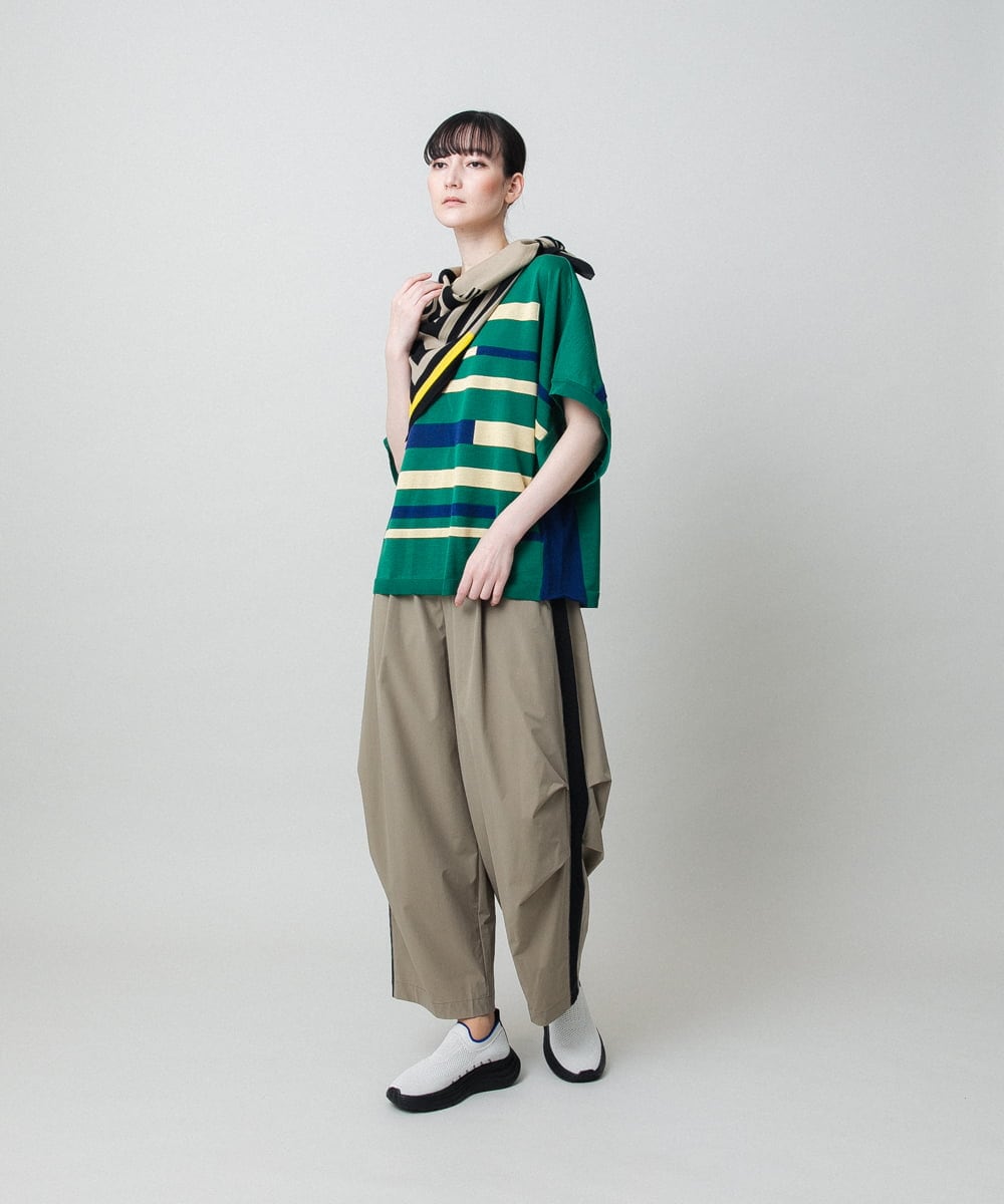 RSLFD10390 TRUNK HIROKO KOSHINO(ヒロココシノ) 配色ラインカーブタックパンツ ベージュ