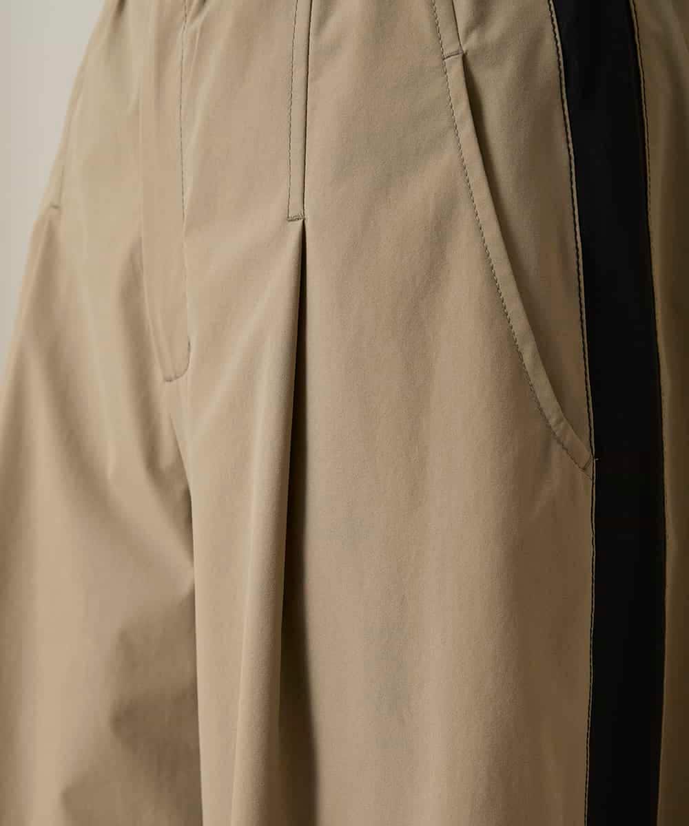 RSLFD10390 TRUNK HIROKO KOSHINO(ヒロココシノ) 配色ラインカーブタックパンツ ベージュ