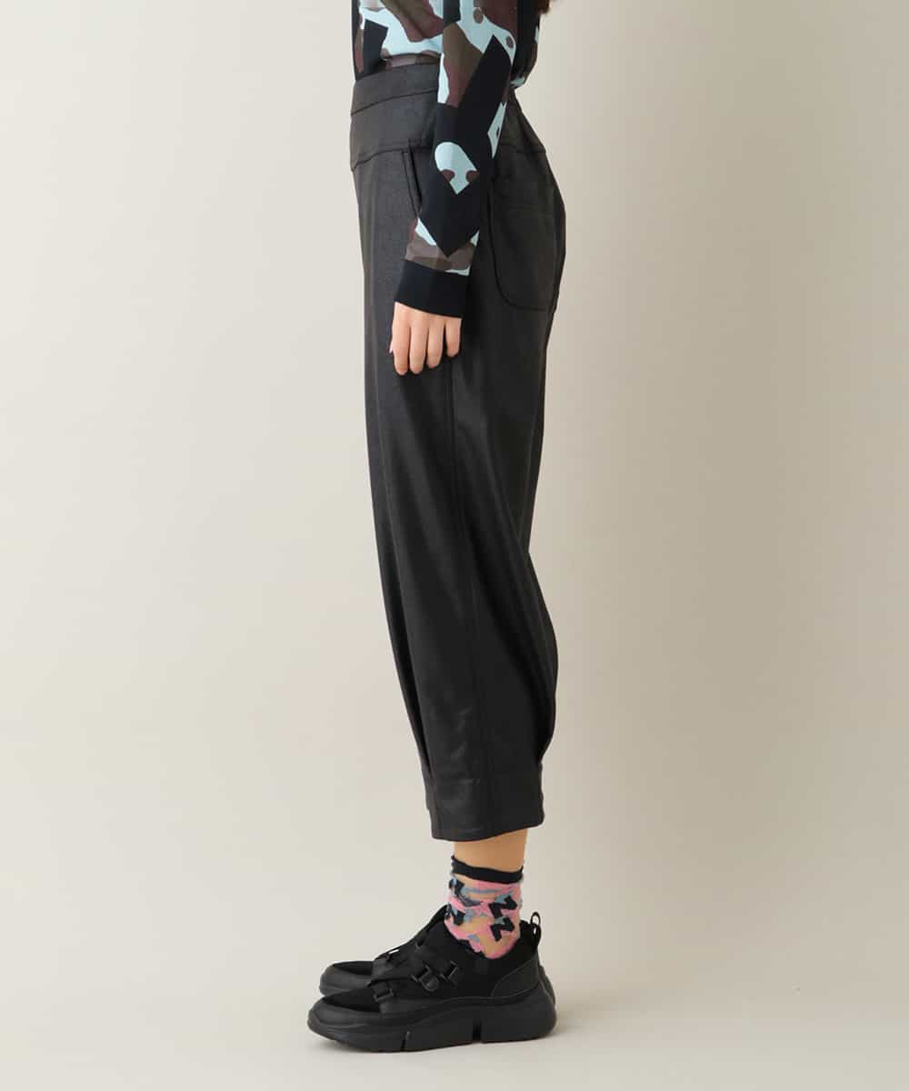 RSLJT20360 TRUNK HIROKO KOSHINO(ヒロココシノ) 【洗濯機で洗える】ストレッチレザーワイドフォルムパンツ ブラック
