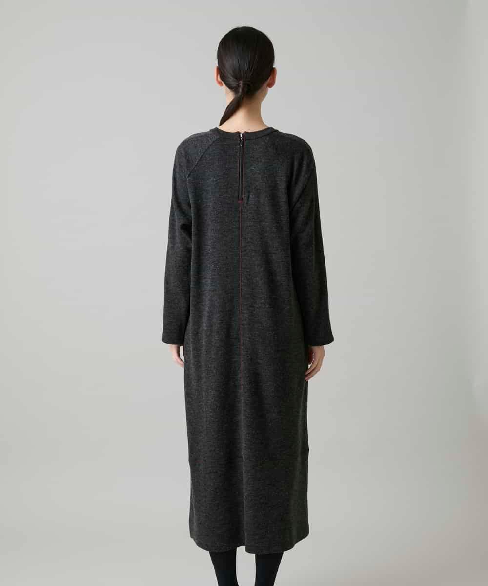 RSPAH10590 TRUNK HIROKO KOSHINO(ヒロココシノ) ステッチアクセントAラインワンピース ダークグレー