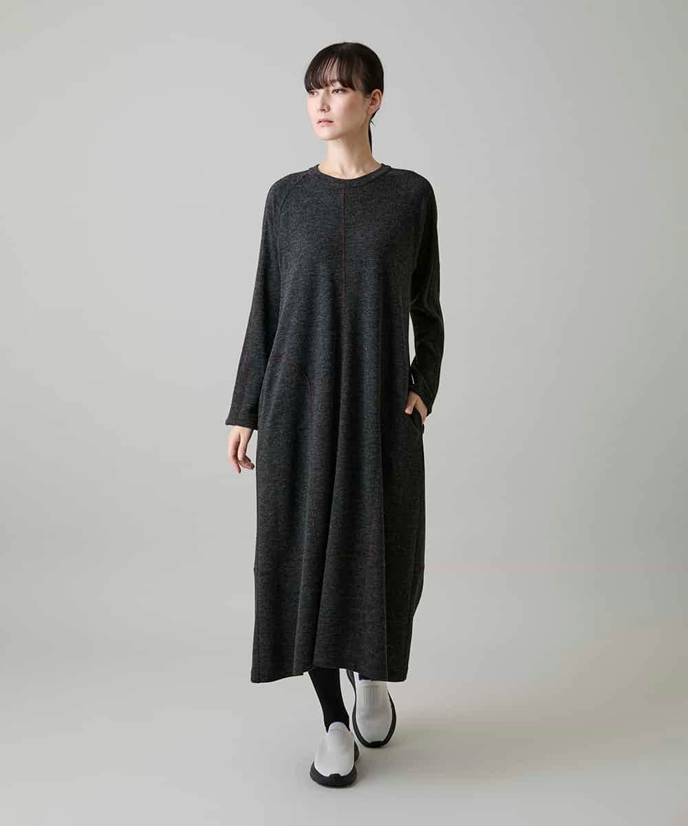 RSPAH10590 TRUNK HIROKO KOSHINO(ヒロココシノ) ステッチアクセントAラインワンピース ダークグレー