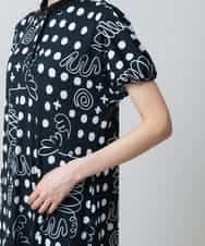 RSPHB19590 TRUNK HIROKO KOSHINO(ヒロココシノ) 幾何ドット柄プリントワンピース/日本製/洗濯機で洗える ブラック