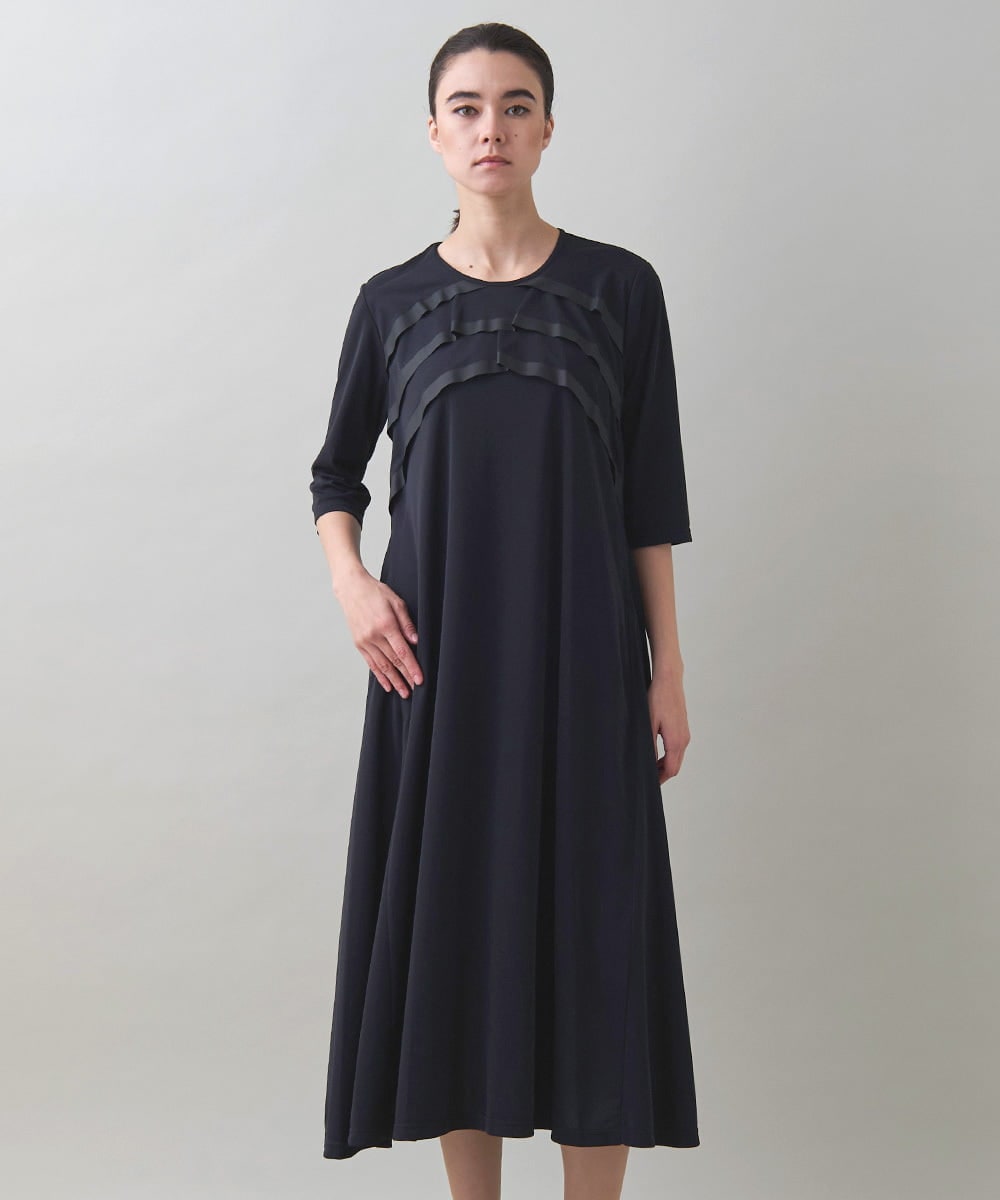RSPJB12690 TRUNK HIROKO KOSHINO(ヒロココシノ) ジョイントテープラッフルデザインワンピース /洗える レッド