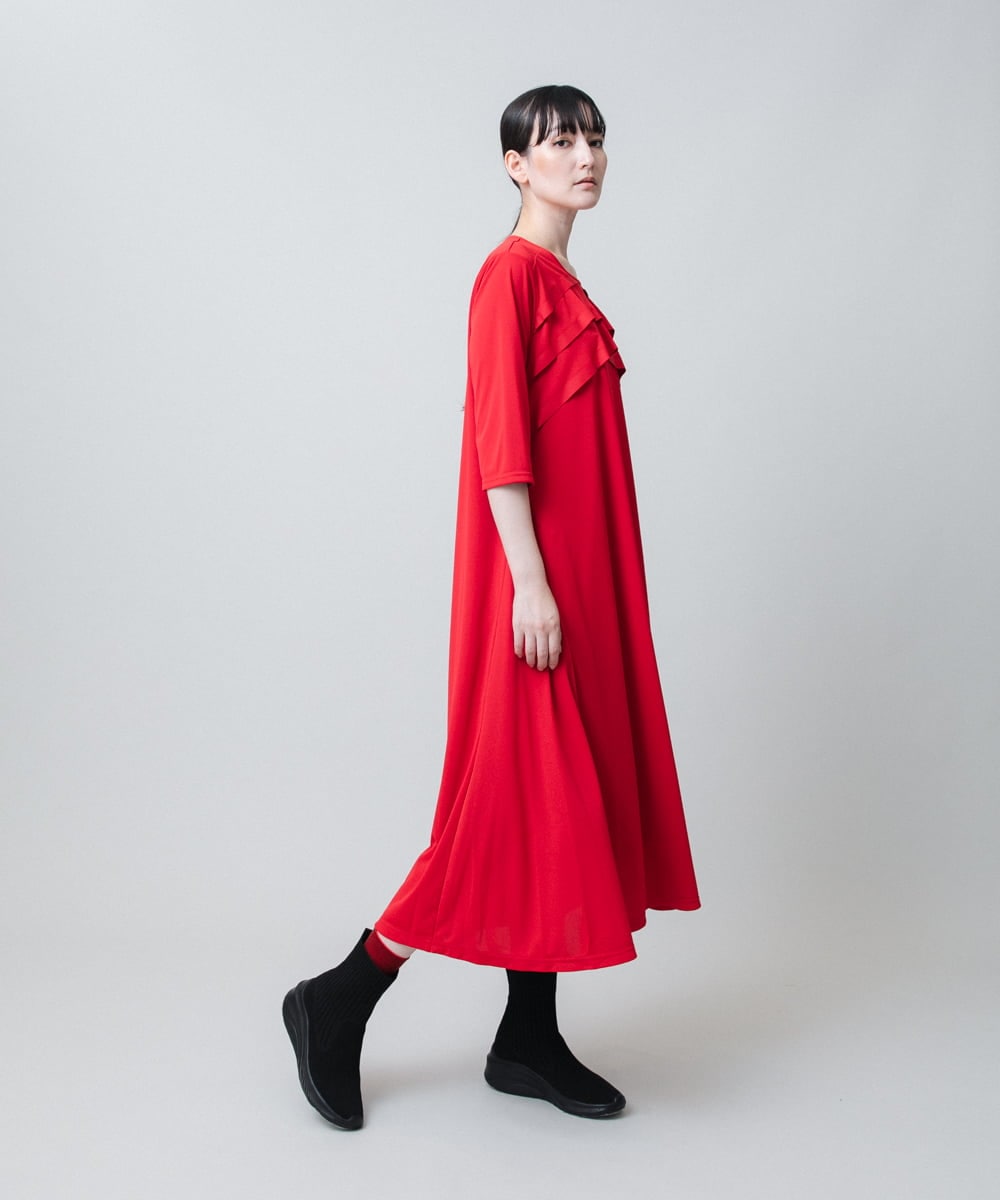 RSPJB12690 TRUNK HIROKO KOSHINO(ヒロココシノ) ジョイントテープラッフルデザインワンピース /洗える レッド