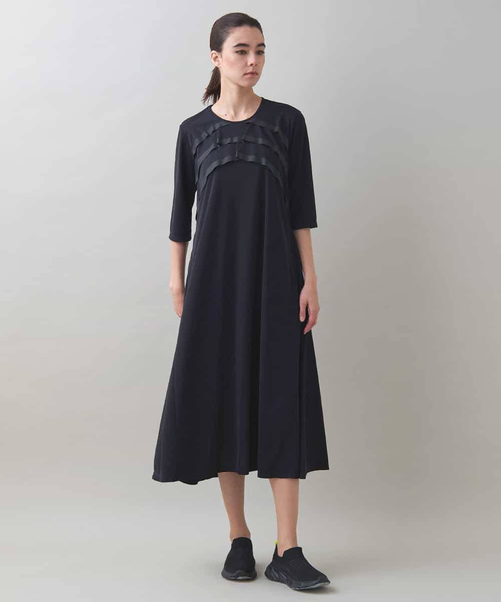 RSPJB12690 TRUNK HIROKO KOSHINO(ヒロココシノ) ジョイントテープラッフルデザインワンピース /洗える レッド