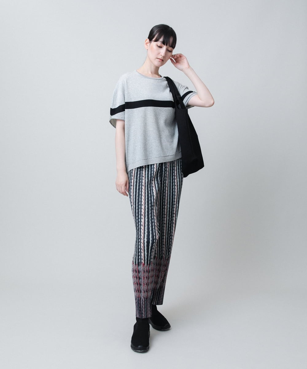 RSQJB10590 TRUNK HIROKO KOSHINO(ヒロココシノ) オリジナルプリーツストレートパンツ /洗える ダークグレー