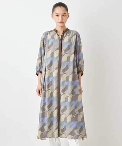 RYEGV01390  幾何学ウェーブプリントワンピース /洗える