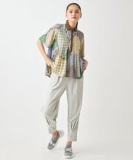 RYQGV10230 HIROKO BIS(ヒロコ ビス) ドライストレッチトラッキングパンツ /洗濯機で洗える グレージュ