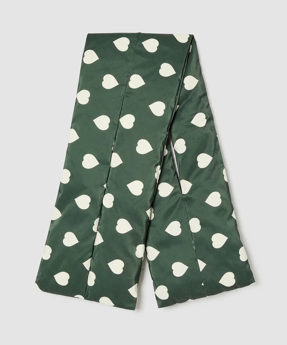 VY3AD03170 TARA JARMON(タラ ジャーモン) ポルカハートダウンマフラー カーキ