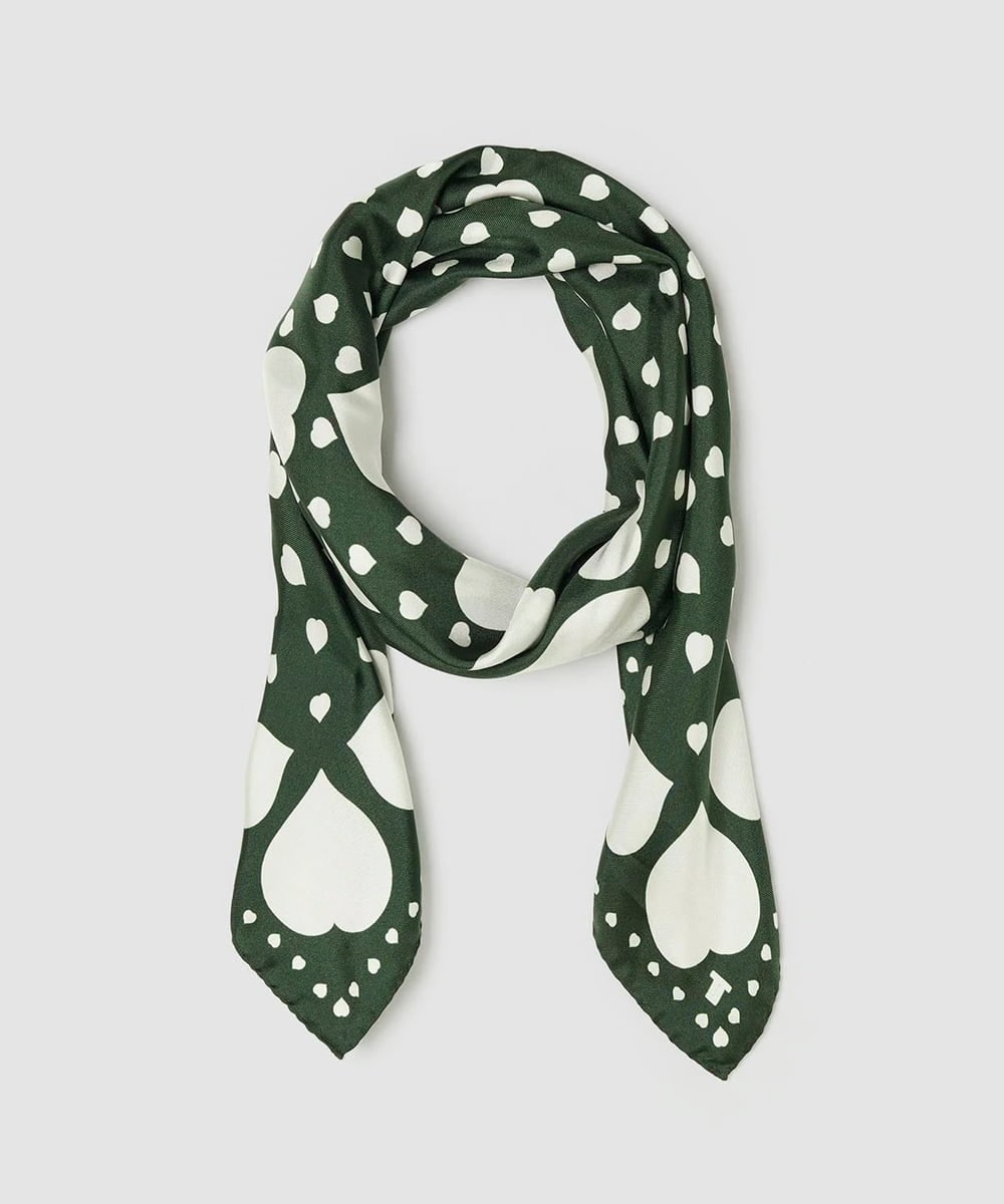 VY3AD03320 TARA JARMON(タラ ジャーモン) ハートプリントスカーフ カーキ