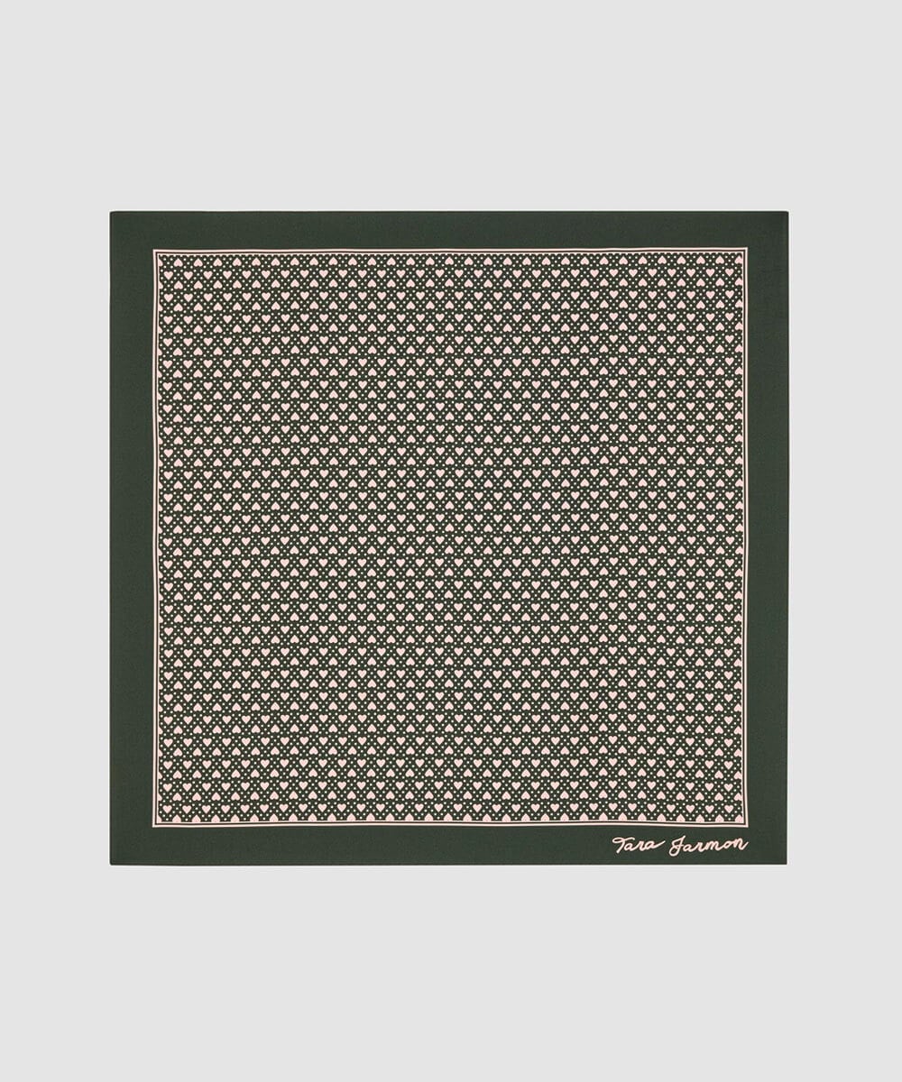 VY3AD06260 TARA JARMON(タラ ジャーモン) ハートドットプリントスカーフ カーキ