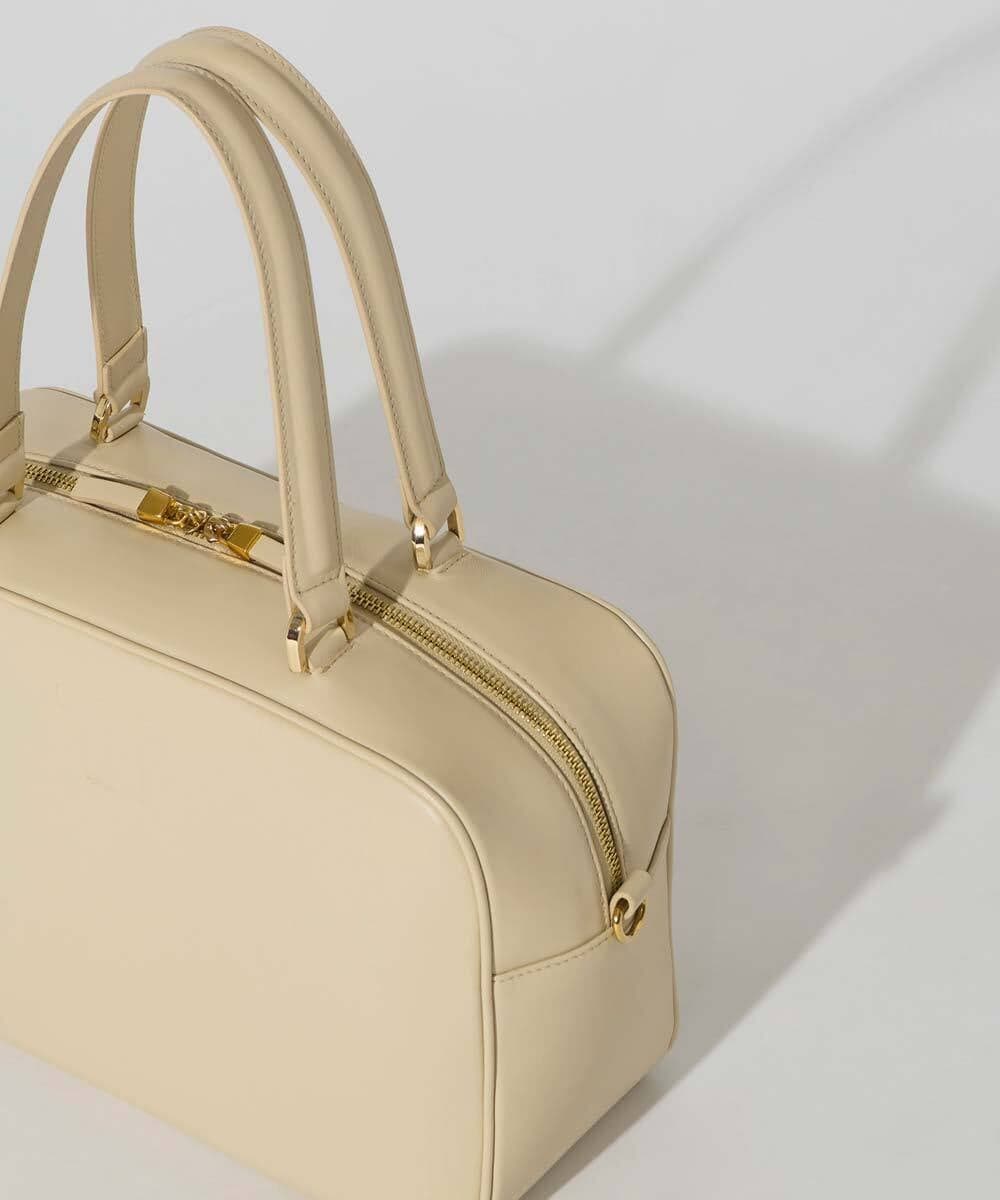 VY5YD05100 TARA JARMON(タラ ジャーモン) ナッパレザーバッグ エクリュ