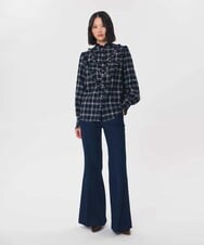 VZBAG14410 TARA JARMON(タラ ジャーモン) フリルチェックフランネルブラウス ミッドナイトブルー