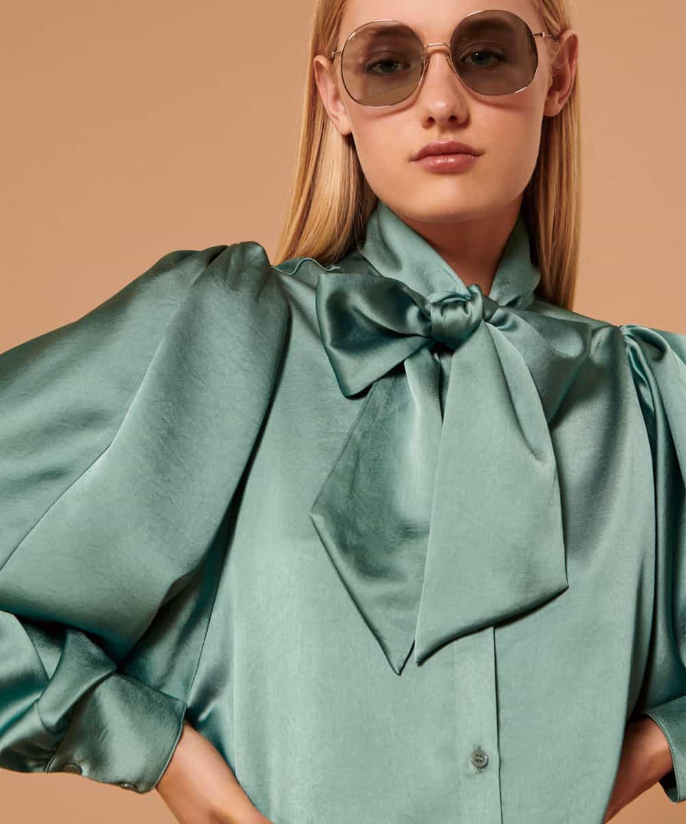 VZBAX08340 TARA JARMON(タラ ジャーモン) 【メディア着用】Fluid satin blouse グリーン