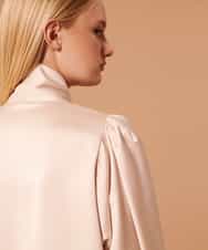 VZBAX08340 TARA JARMON(タラ ジャーモン) 【メディア着用】Fluid satin blouse ピンクベージュ