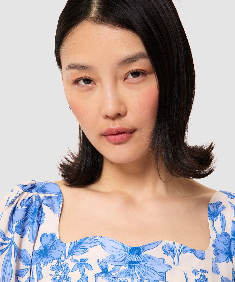 VZBGA26330 TARA JARMON(タラ ジャーモン) ブルーフラワーブラウス ブルー