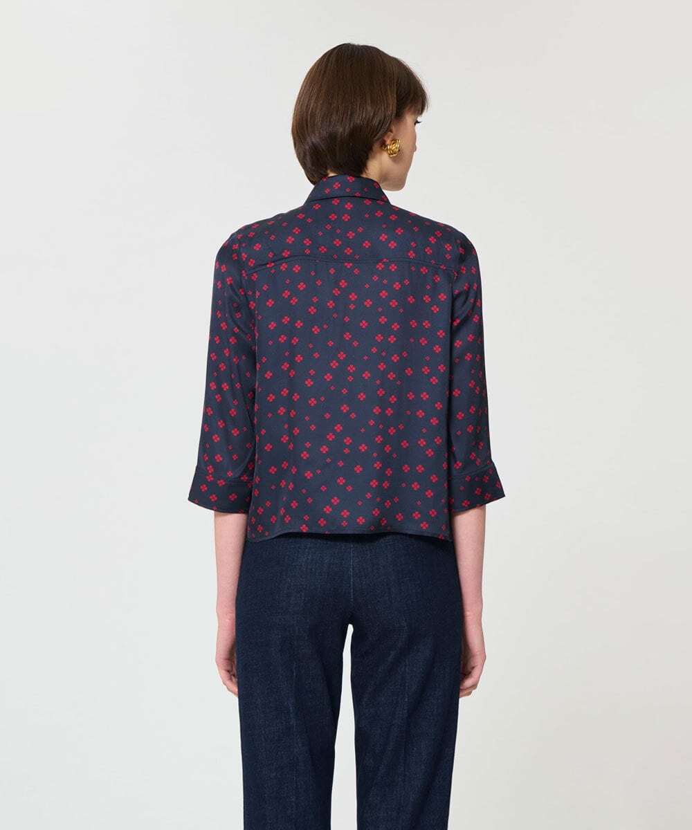 VZBGD08360 TARA JARMON(タラ ジャーモン) イレギュラークローバープリントブラウス ネイビーブルー