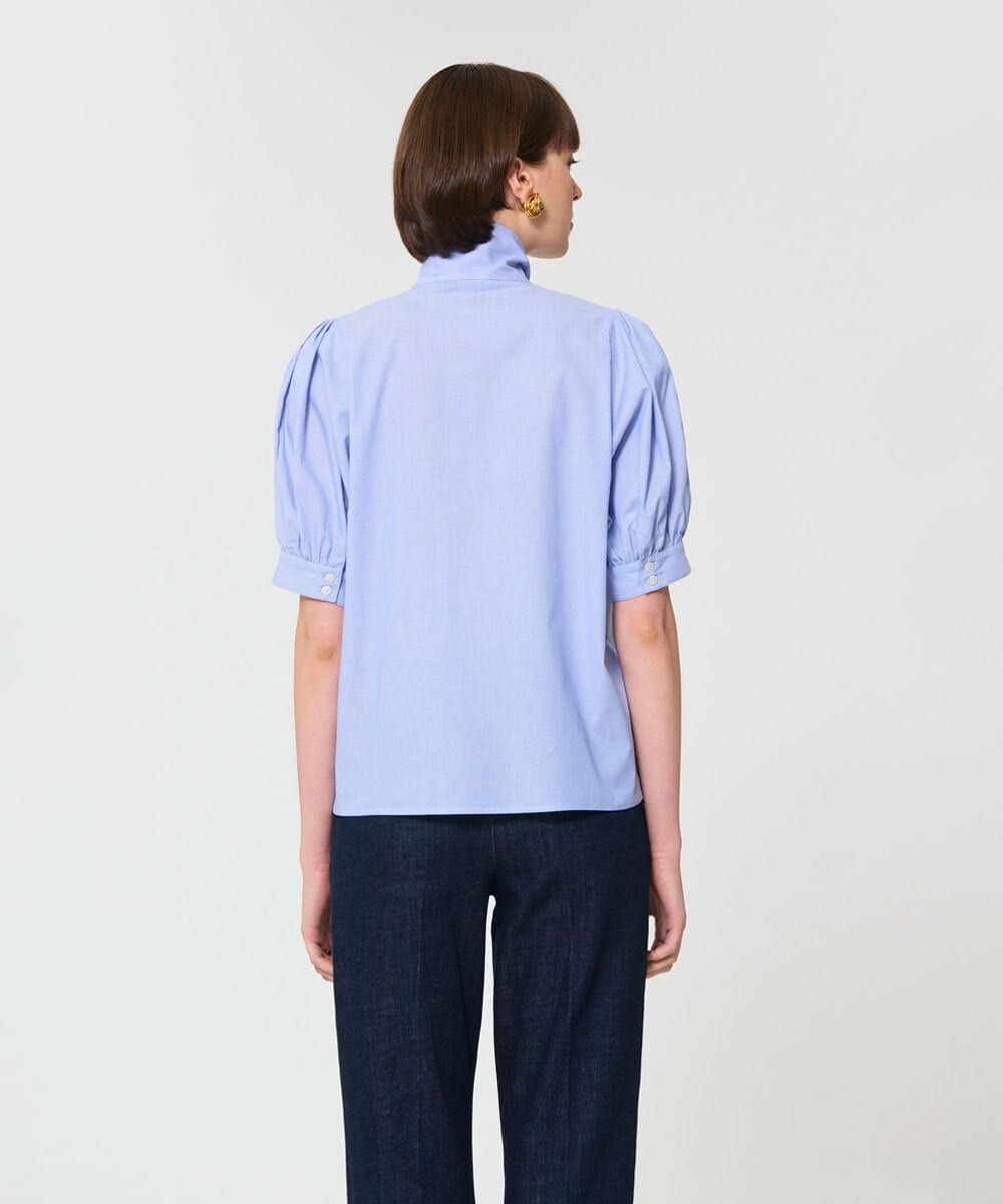 VZBGD09330 TARA JARMON(タラ ジャーモン) マスキュリンストライプブラウス スカイブルー