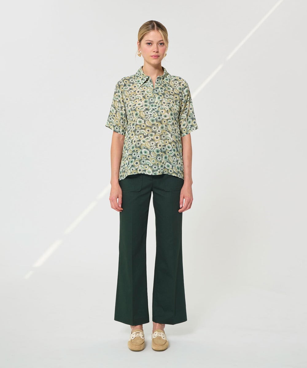 VZBGD20390 TARA JARMON(タラ ジャーモン) デイジーガーデンプリントブラウス グリーン