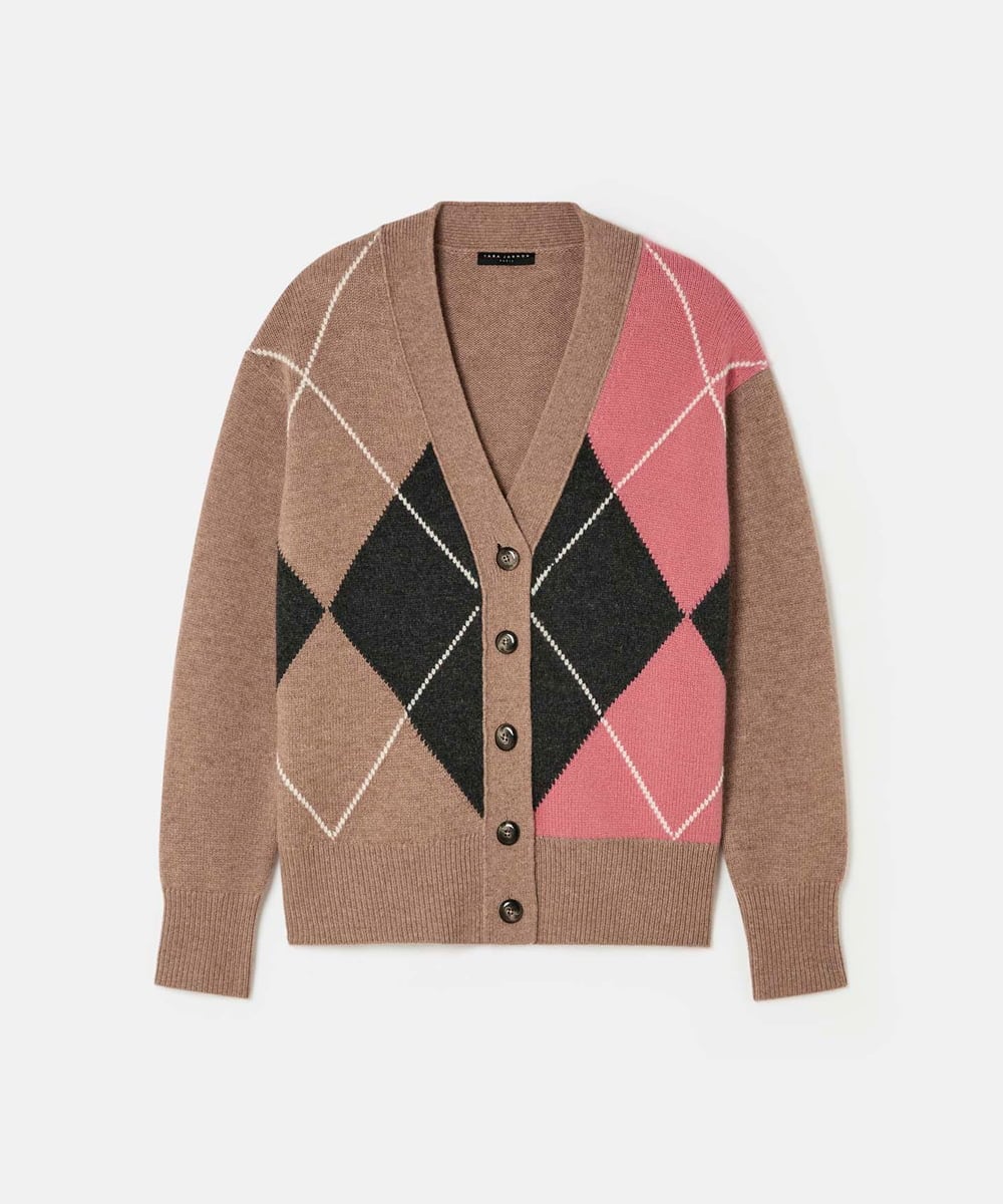 VZFAD22480 TARA JARMON(タラ ジャーモン) アーガイルニットカーディガン ベージュ
