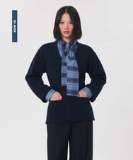 VZFAG15620 TARA JARMON(タラ ジャーモン) オーセンティックメリノベルテッドカーディガン ネイビーブルー