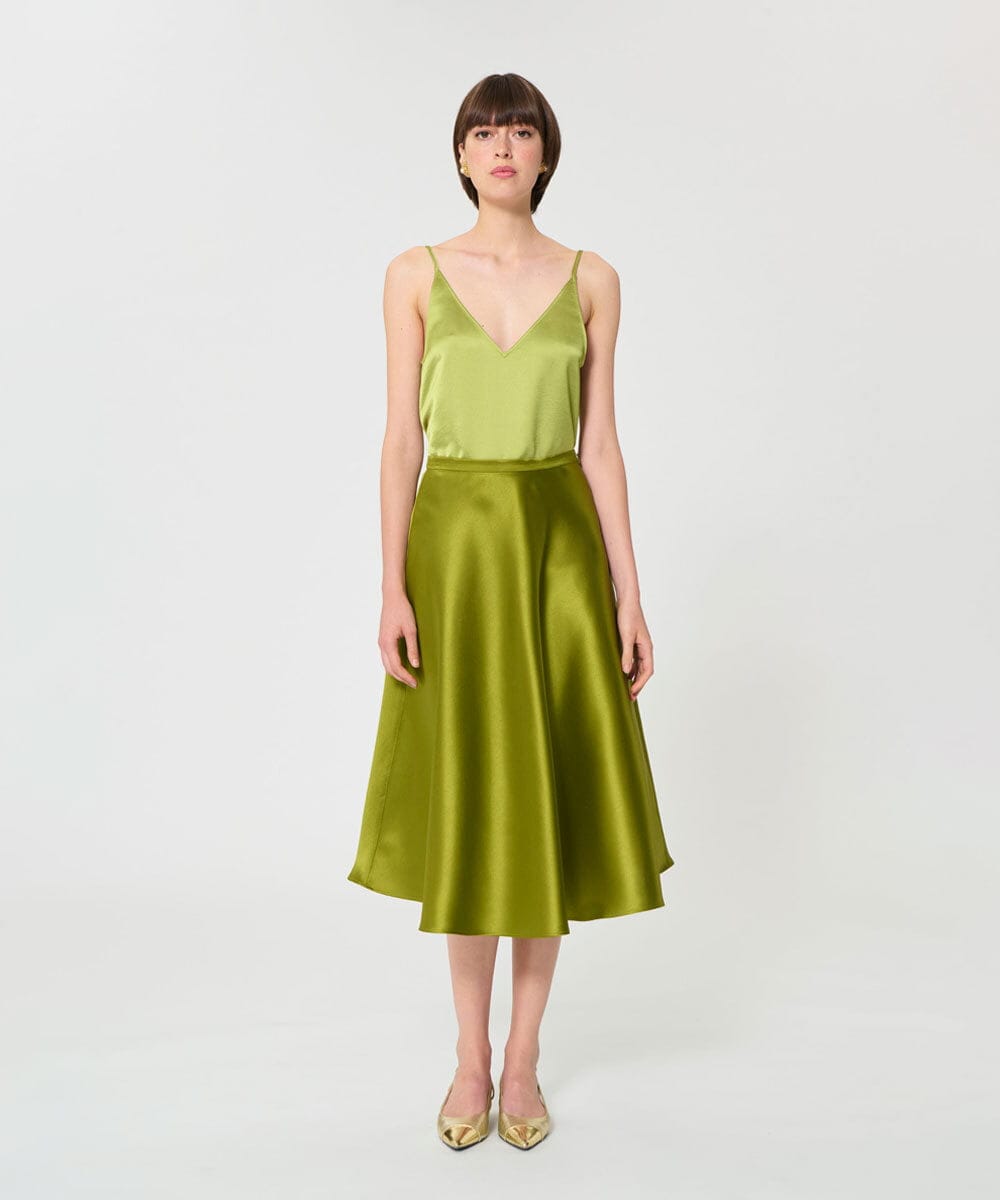 VZHGD39540 TARA JARMON(タラ ジャーモン) サテンフレアスカート アニスグリーン