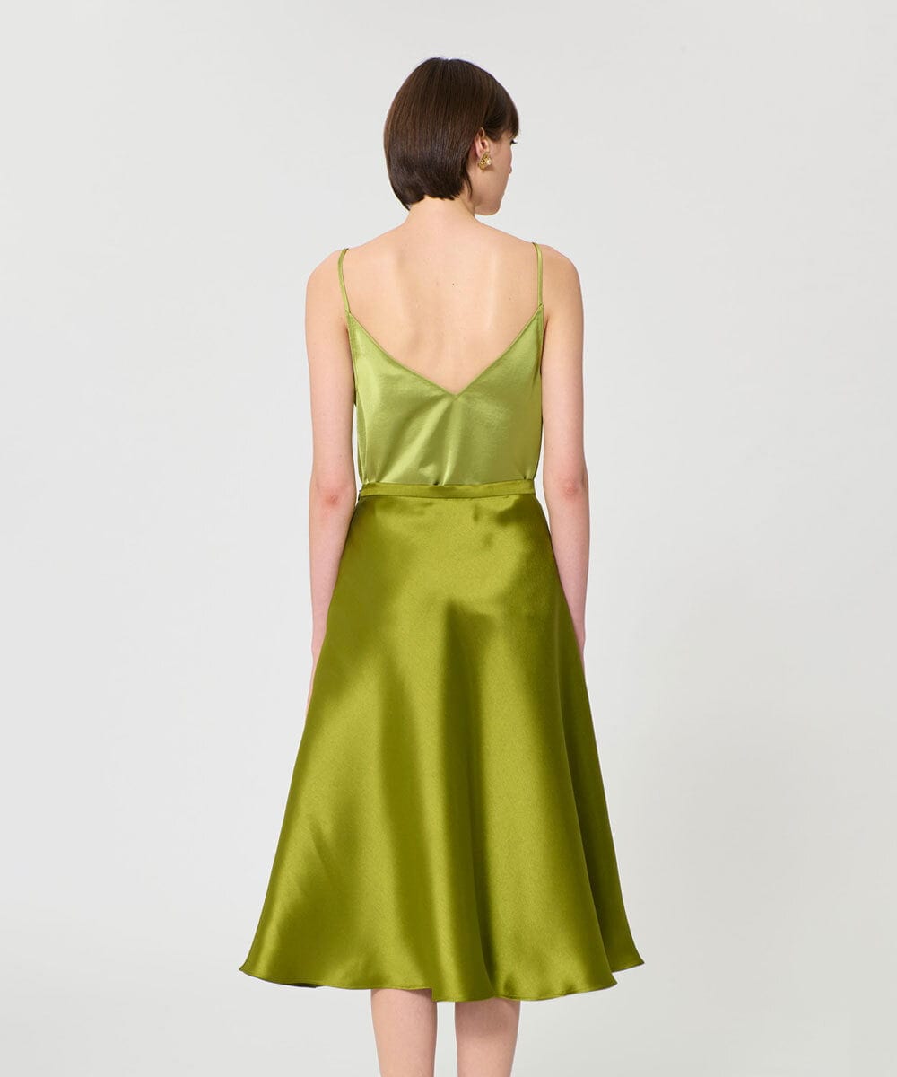 VZHGD39540 TARA JARMON(タラ ジャーモン) サテンフレアスカート アニスグリーン