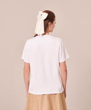 VZKGX10220 TARA JARMON(タラ ジャーモン) TARA FLOWERS Tシャツ ホワイト