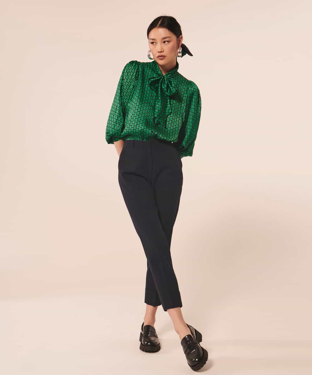 VZLAX20360 TARA JARMON(タラ ジャーモン) Cool wool pants ネイビー