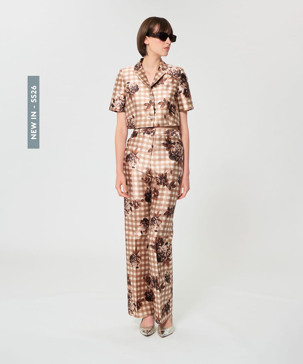 VZLGD38520 TARA JARMON(タラ ジャーモン) キャンバスフラワーズサテンパンツ ベージュ