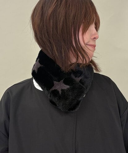 ZM2AE12039 al'aise modulation 星柄フェイクファーティペット