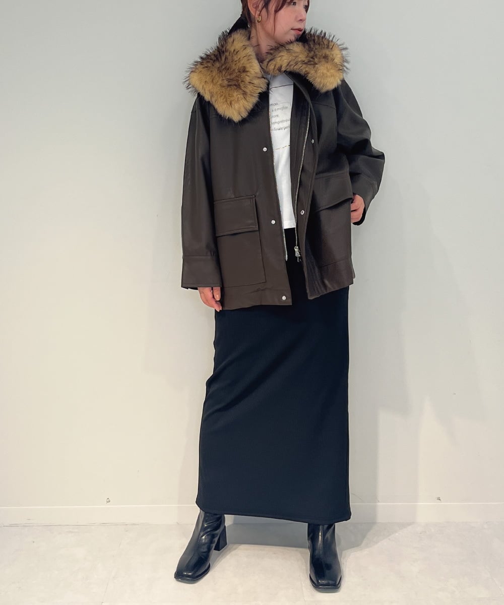 ZM3AE20078 al'aise modulation(アレーズモジュレーション) フェイクファー付け襟 ベージュ