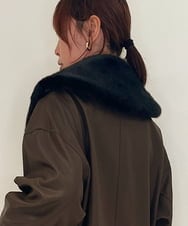 ZM3AE20078 al'aise modulation(アレーズモジュレーション) フェイクファー付け襟 ブラック