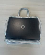 ZM5AE03180 al'aise modulation(アレーズモジュレーション) 【マルチウェイ/ポーチ付き】メタリックレザースクエアトートバッグ シルバー