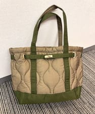 ZM5AE07090 al'aise modulation(アレーズモジュレーション) ウェーブキルティングベルトトートバッグ カーキ