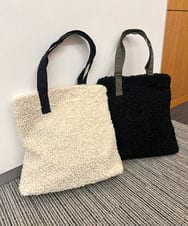 ZM5AE08079 al'aise modulation(アレーズモジュレーション) ボアスクエアトートバッグ ブラック