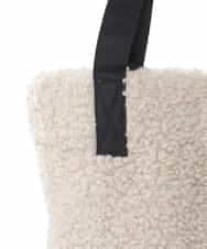 ZM5AE08079 al'aise modulation(アレーズモジュレーション) ボアスクエアトートバッグ ホワイト