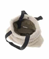 ZM5AE08079 al'aise modulation(アレーズモジュレーション) ボアスクエアトートバッグ ホワイト