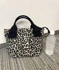 ZM5AE09085 al'aise modulation(アレーズモジュレーション) リボンハンドルレオパードトートバッグ ベージュ