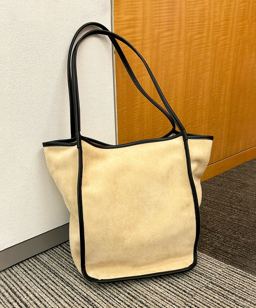 ZM5AE10098 al'aise modulation(アレーズモジュレーション) スエード風パイピングトートバッグ ベージュ