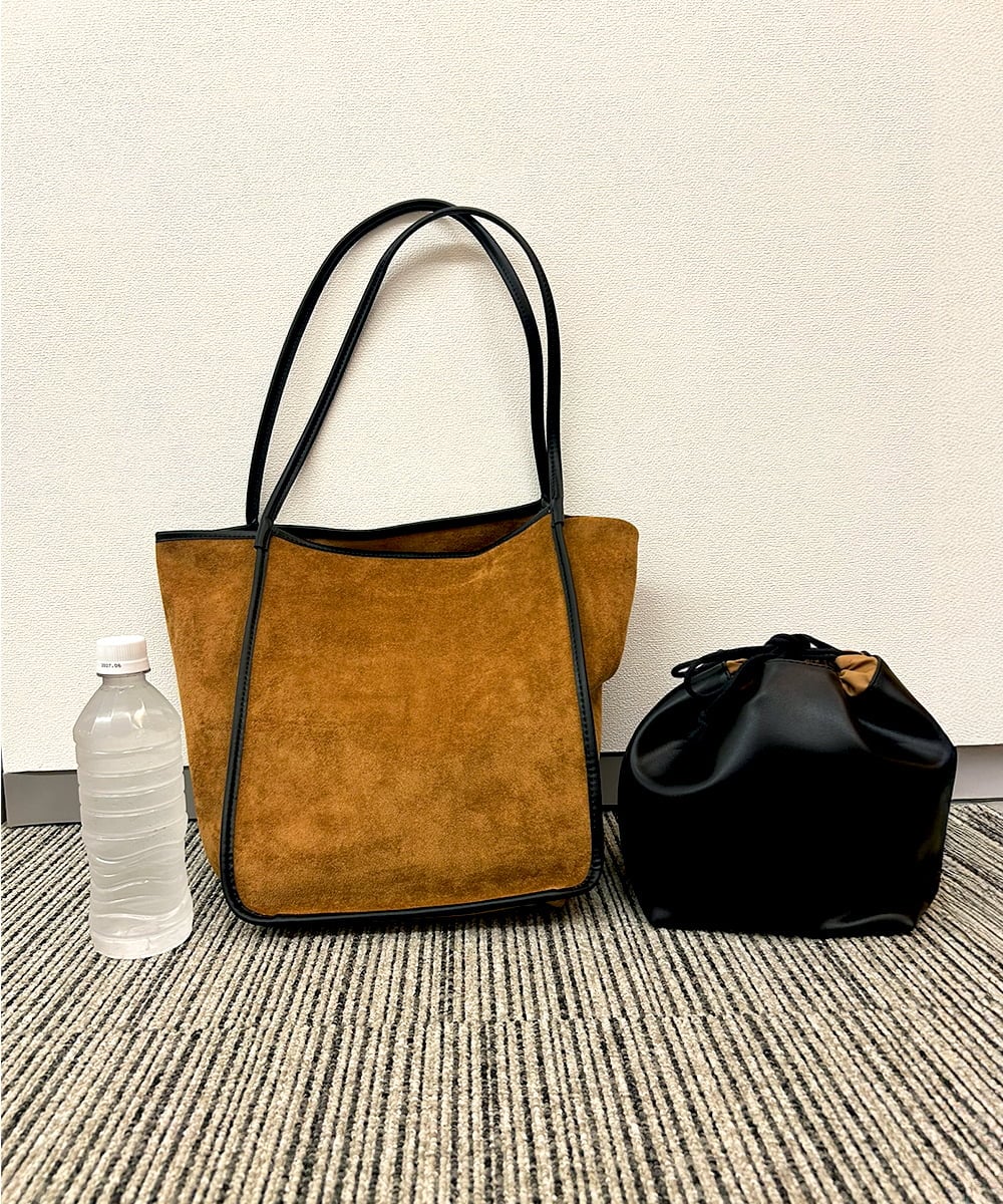 ZM5AE10098 al'aise modulation(アレーズモジュレーション) スエード風パイピングトートバッグ ブラウン