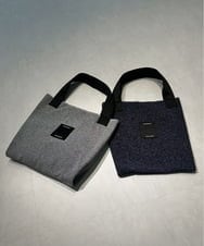 ZM5AE15050 al'aise modulation(アレーズモジュレーション) メタリックフラットスクエアトート シルバー