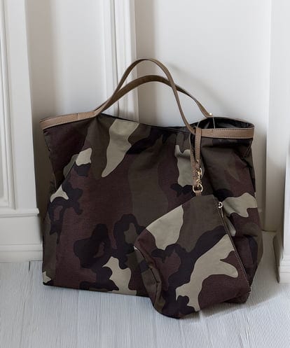 ZM5AE28049 al'aise modulation カモフラージュ柄BIGトートバッグ